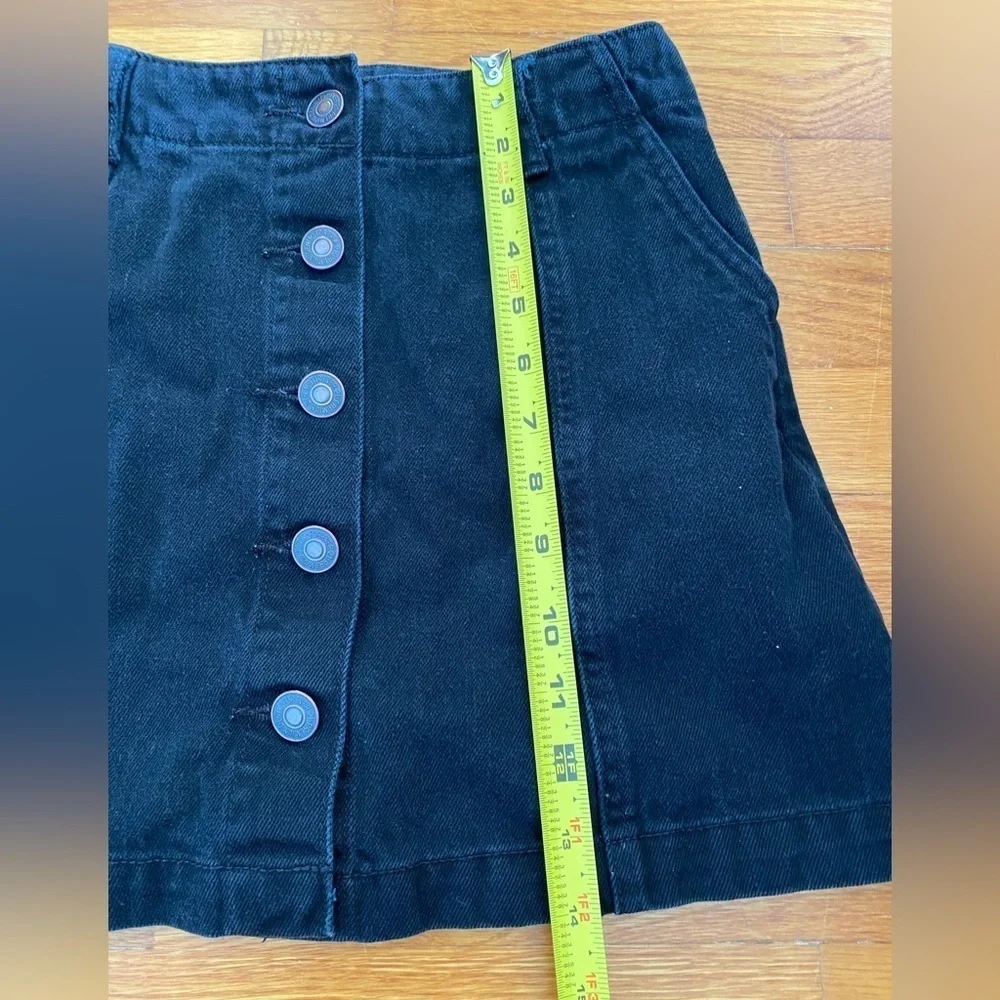 Forever 21 Womens Mini Skirt Size 26 Black Denim Button Fly Cotton Blend